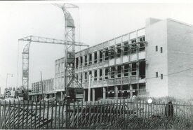 Il sera inauguré le 7 juin 1964.