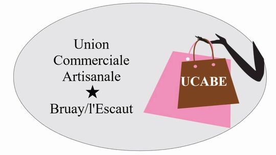 L’image représente un logo de forme ovale. Sur la gauche, on trouve le texte "Union Commerciale Artisanale Bruay/l'Escaut" accompagné d’une étoile noire. À droite, une silhouette de bras tendu tient deux sacs de shopping : un rose et un brun. Le sac brun porte l’inscription "UCABE".