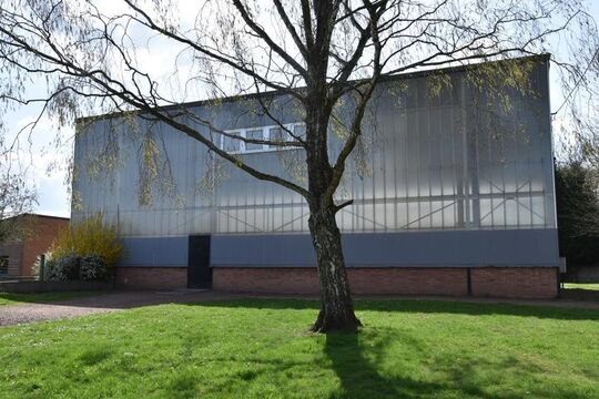Salle Courtade depuis l'extérieur